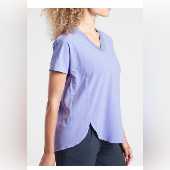 Athleta Women’s XS V-Neck Top Shirt Short Sleeve Pullover Stretch Mauve Light - Picture 3 of 10